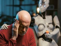 Přišel o práci, program mu vyjmenoval mosty. Proč se nesvěřovat chatbotům?