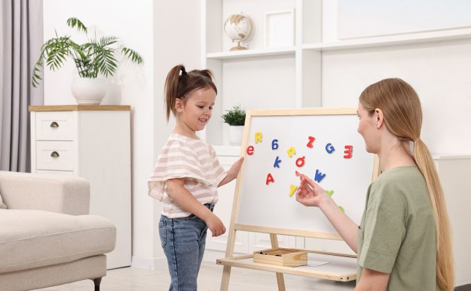 Odvrácená tvář: Nevyřčené stíny českého domškoláctví