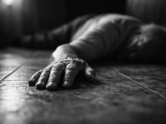 „Už nikdy ho tam nedám.“ Po roce a půl přivezla tátu z nemocnice. Za pár hodin volala sanitku znovu