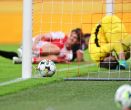 Noc, kdy praskla sešívaná jistota. Slavia, davová psychóza a konec iluzí