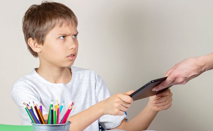 „Prodáváme digitální cukrovku.“ Proč vývojáři her drží své děti od tabletů co nejdál