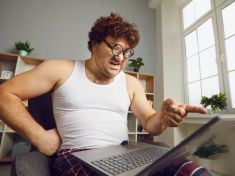 Křiklouni a sněhové vločky. Proč se spolu neumíme bavit