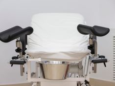 Od potratů k prevenci: O nechtěném těhotenství se rozhoduje mnohem dřív než u lékaře