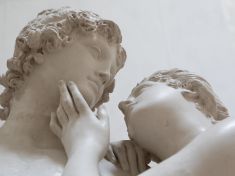 Táta měl celý život dvě ženy: Nejvíc to odnesly jeho děti, které v tom vyrůstaly