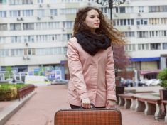 Nemáš na nájem? Tak zaplať tělem. Temná stránka bytové krize v Česku