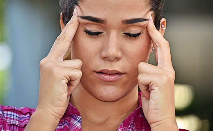 Nestíháte, i když se snažíte víc než ostatní. Možná to není lenost, ale ADHD. Jak ji odhalit?