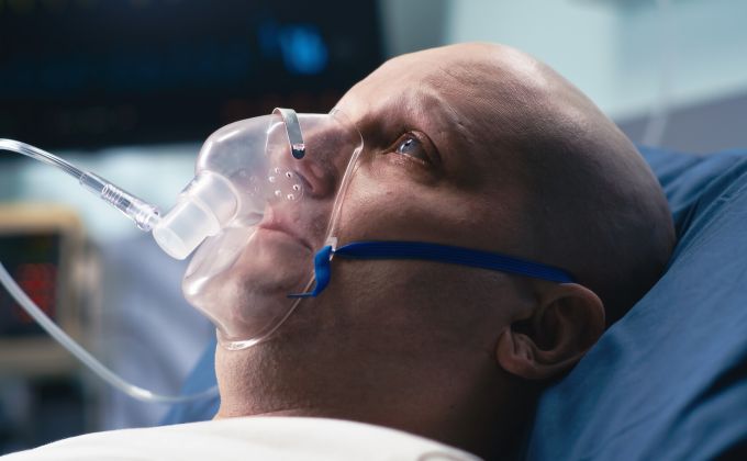 „Přála jsem si, aby to skončilo.“ Když medicína prodlužuje utrpení, má člověk právo říct dost?