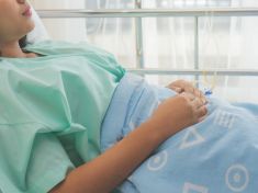 Stačí jeden partner. Virus, který způsobuje rakovinu, se neptá na věk ani na morálku