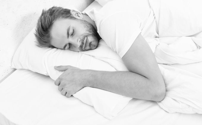 Jak se pořádně vyspat? Skandinávci to umí, co dělají jinak než my