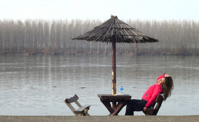 „Sama si za to může.“ Požádala o pomoc se závislostí, ale místo podpory přišlo ponížení