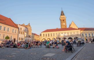 Filmová Renesance Slavonice vstupuje do soutěžní éry. První Zlatou korouhev udělí Ivě Janžurové