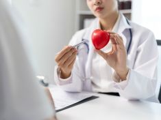 Prevence jde po tichých zabijácích. Praktici budou v Česku hlídat srdce a ledviny