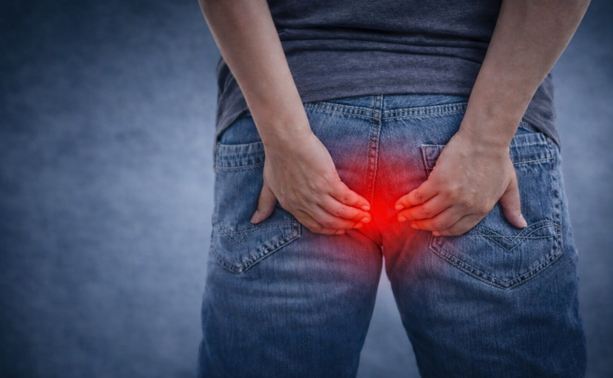 „Mám hemoroidy, naplácejte mi tam něco sladkého.“ Proč nový virální trik funguje jen napůl? 