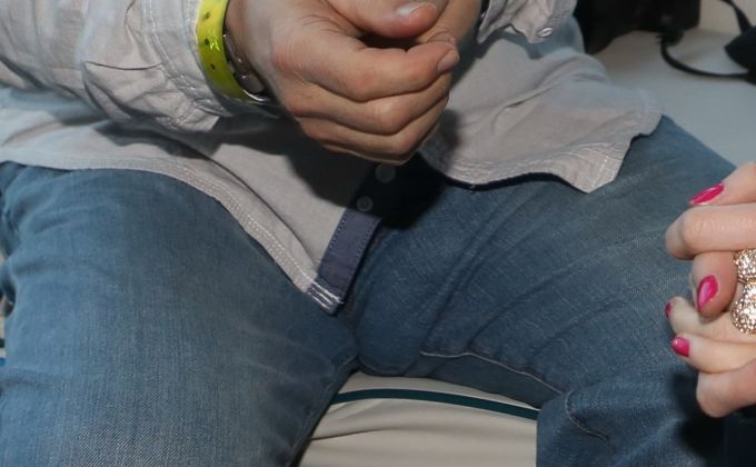 A jaký tvar má boule na vašich kalhotách? Tiktokový trend se zvrhl ze satiry v hysterii