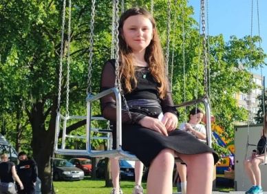  Jako miminko překonala leukémii, dnes se o třináctiletou Jennifer stará máma sama, táta ji nechtěl nikdy ani vidět