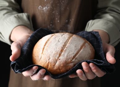 Zahrádkáři vědí něco, co lidem od počítačů uniká. Proč pečeme chleba a pěstujeme předražená rajčata