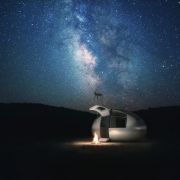 Eko-kapsle: Šetří prostor, energii a pomůžou při konci světa