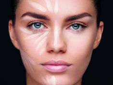 Vytáhněte kontury! Radí vizážistka Hanoa Moa