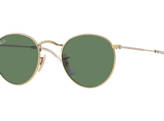 Jak vybrat ty správné sluneční brýle a ve kterých stylových kouscích letos zazáříte?