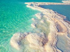 Pozor na mořskou sůl! Může obsahovat mikroplasty!