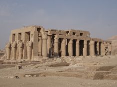 Miloš Matula: Všechny čakry Egypta