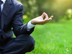 Floweek: Inspirace Jany Nečasové a Babišův týden třináctého