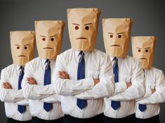 Floweek: Ponížení mužů a co s tím muži zmůžou