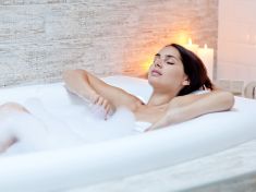 Horká koupel může zatížit srdce a snížit plodnost, má ale také detoxikační účinky