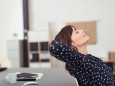 Psychika jako politický systém: Vládne vám v hlavě diktátor, nebo anarchie?