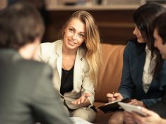 Českých podnikatelek přibývá. Co jim radí úspěšné kolegyně?