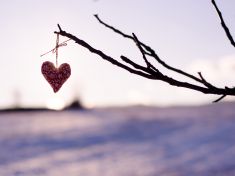 Outdoorový sex v zimě? Chce to jen správné oblečky a pomůcky