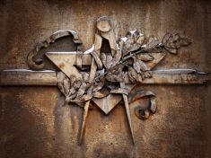 Co mají zednáři společného se Spejblem?