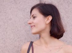 Nemůžete dosáhnout orgasmu? Třeba vám jen chybí správné "trénovací" dildo, říká Adéla Stouli