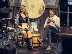 Léčivé divadlo: Nechte se provést konstelacemi s Janem Bílým