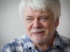 Čeští novináři se teď častěji vnímají jako součást opozice, říká Jan Jirák