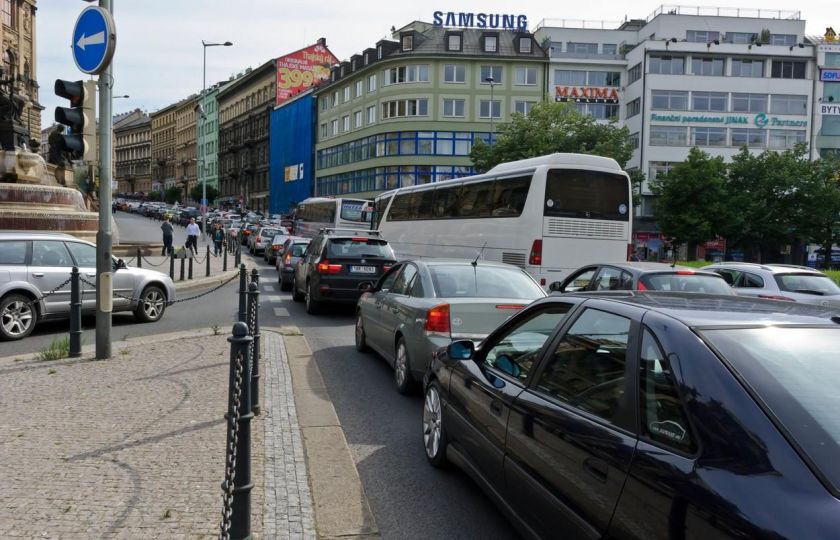 Jak by řešili parkovací zóny a dopravu radní z Prahy 2, Prahy 3 a 4