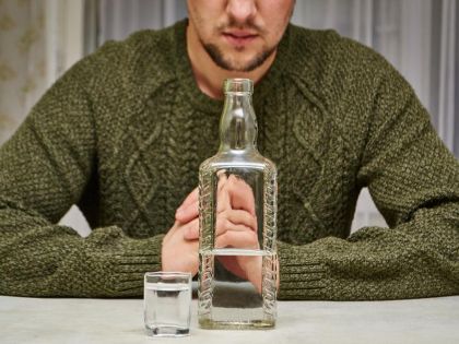 Co rychle pomůže při otravě alkoholem? Vědci úspěšně vyzkoušeli hyperventilaci