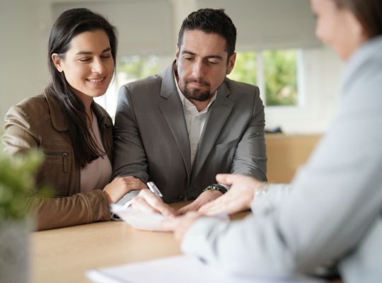 Některé české banky mají miliony klientů, jiné pouze statisíce. Kolik jich má ta vaše?