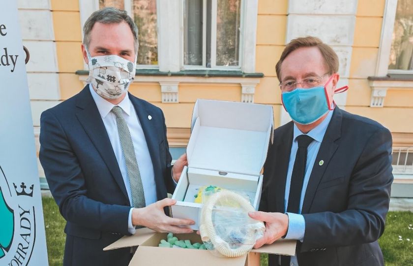Praha má nové plicní ventilátory. Z Tchaj-wanu je dostala zdarma