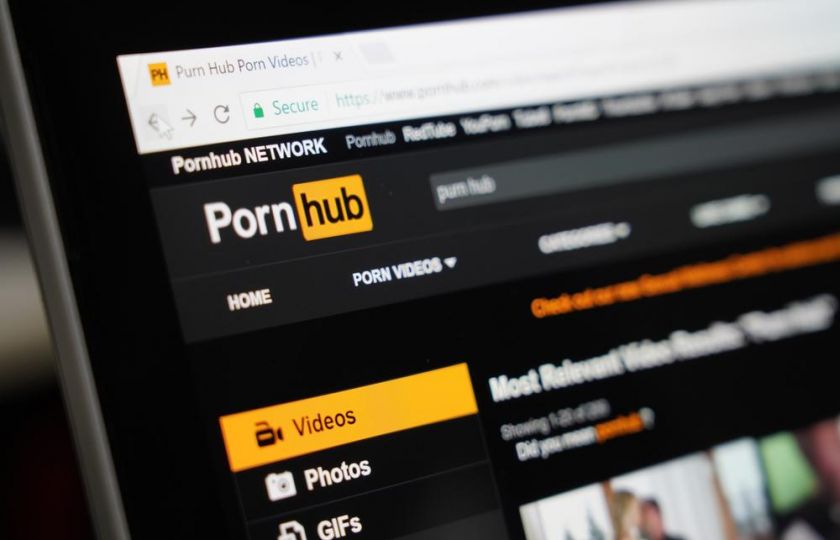Pornhub nedávno smazal většinu obsahu. Na videích se objevili nezletilí i znásilnění