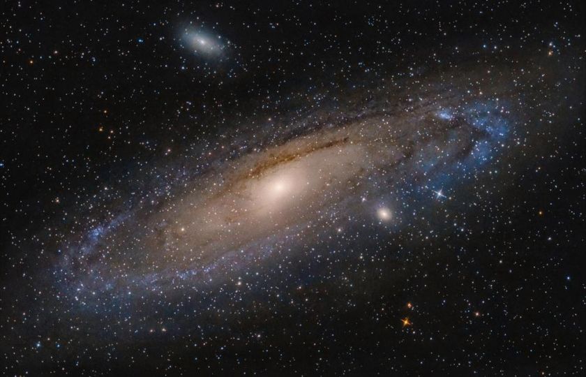 Až se naše galaxie střetne s Andromedou: Kvůli černým dírám čekejme explozi