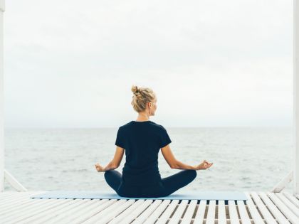 Nebezpečí mindfulness: Oblíbená forma meditace z nás může dělat sobce