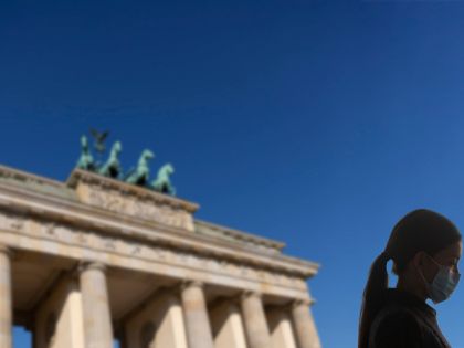 Padají v Německu peníze z nebe? Kolik bude stát záchrana největší evropské ekonomiky