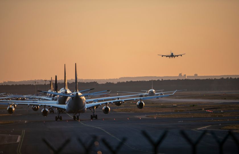 Obavy kvůli 5G sítím: Boeing i Airbus mají strach o bezpečnost letadel
