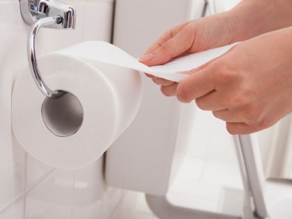 Odmotáváte toaletní papír zdola, nebo shora? Hodně tím o sobě prozradíte