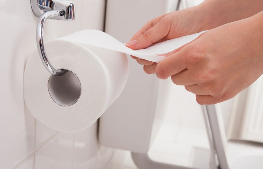 Odmotáváte toaletní papír zdola, nebo shora? Hodně tím o sobě prozradíte