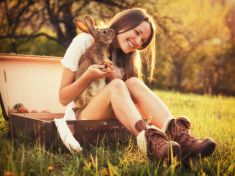 V období Králíka se věnujme rozkoším a vyhýbejme pesimistům, radí astrolog