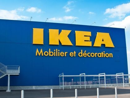 Ikeu čeká ve Francii soud. Kvůli bezprecedentnímu špehování zaměstnanců