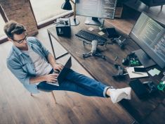 Zažít školu a otevřít příležitosti lokální a globální ekonomiky