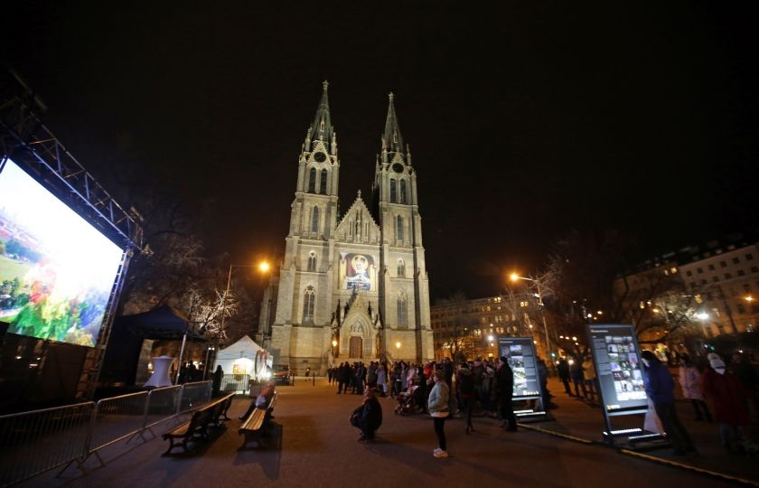 V Praze 2 se únorové magické datum slavilo ve velkém